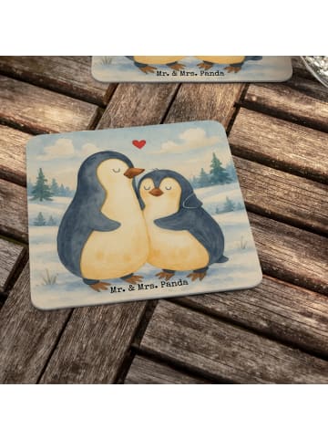 Mr. & Mrs. Panda Getränkeuntersetzer Pinguin umarmen Design ohne... in Weiß