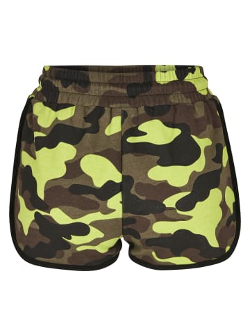 Urban Classics Hotpants in frozenyellow camo