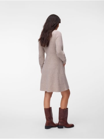 Vero Moda Strickkleid in Silver Mink