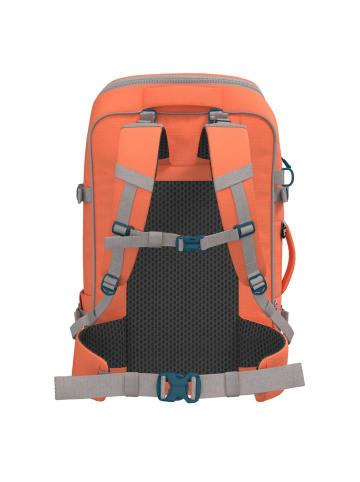 Cabinzero Adventure Cabin Bag ADV 42L Rucksack 55 cm in moroccan sands