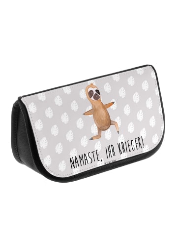 Mr. & Mrs. Panda Kulturtasche Faultier Yoga mit Spruch in Grau Pastell