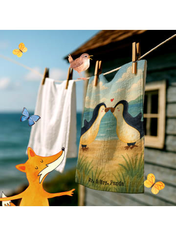 Mr. & Mrs. Panda Gästehandtücher Pinguine Kuss Design ohne Spruch in Weiß