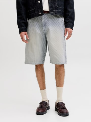 Jack & Jones Baggy Fit Shorts in Dark Navy