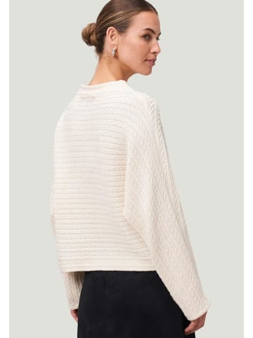 Zero  Pullover in Eggnog
