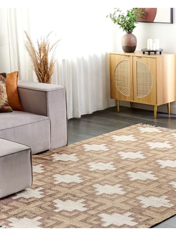 Beliani Geflochtener Teppich KONURTAY in Beige - (W) 200 x (L) 300 cm