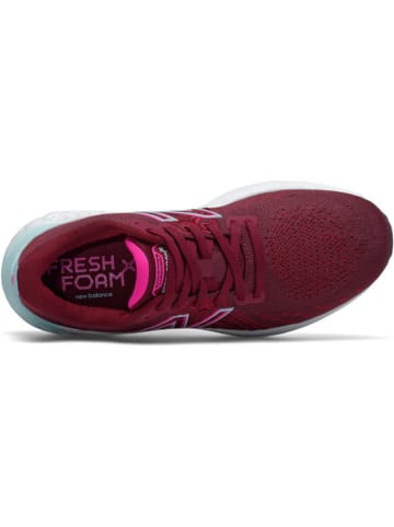 New Balance Sneaker VONGO V5 in Rot