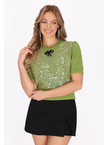 faina Women Sweater in green