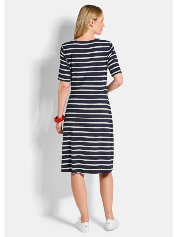GOLDNER Kurzgröße:  Viskosekleid im Streifen-Look in marine / weiß / gestreift