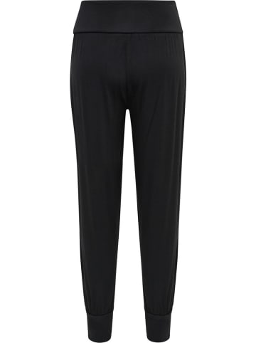 Hummel Sporthose "Hmlmt Fiona Loose Pants" in Schwarz