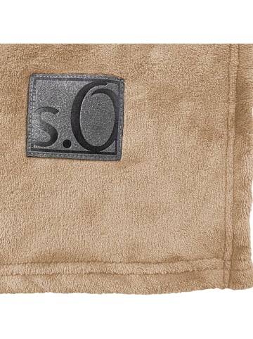 s.Oliver Wohndecke in camel