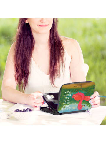 Mr. & Mrs. Panda Menschrmäppchen Flamingo Yoga Design mit Spruch in Weiß