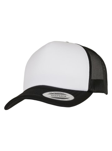  Flexfit Trucker in black/white/black