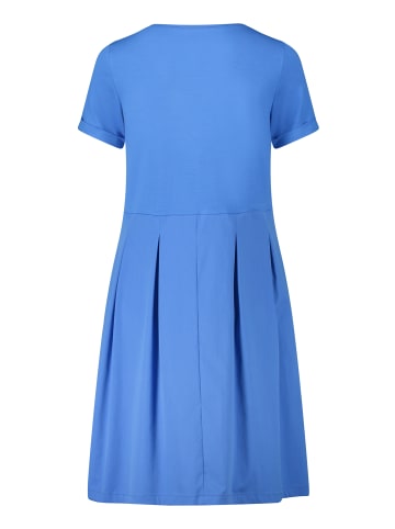 Vera Mont Sommerkleid mit Kellerfalten in Summer Blue