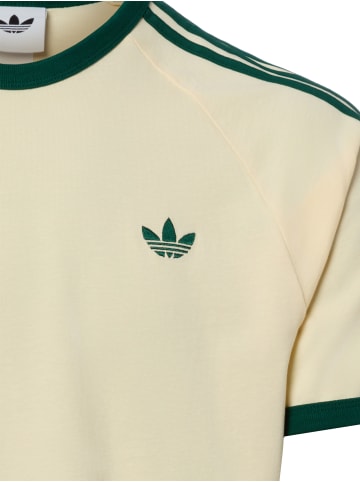 Adidas originals T-Shirt in vanille