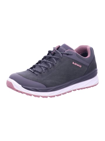 LOWA Outdoorschuh in grau