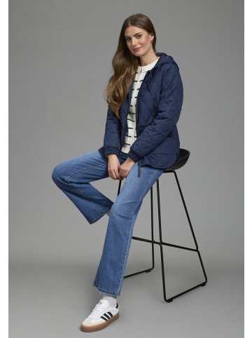 Laura Scott Steppjacke in marine