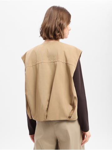 Marie Lund Weste in beige - 0001