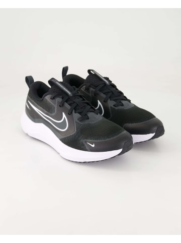 Nike Sportschuhe in Schwarz