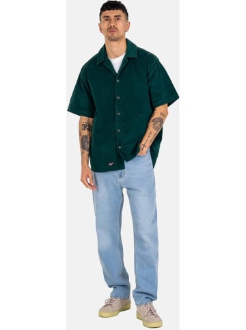 Reell T-Shirt "Resort Cord Shirt" in Grün