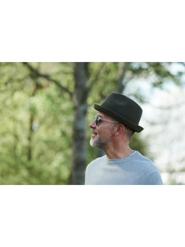 Chillouts Headwear Flapper in grün