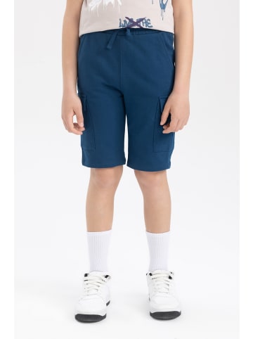 DeFacto Shorts REGULAR FIT in Indigo