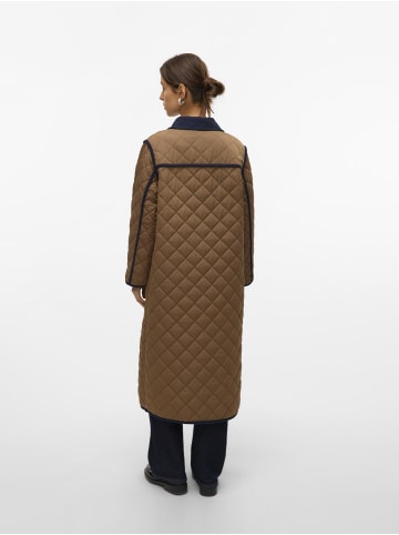 Vero Moda Mantel in Cub