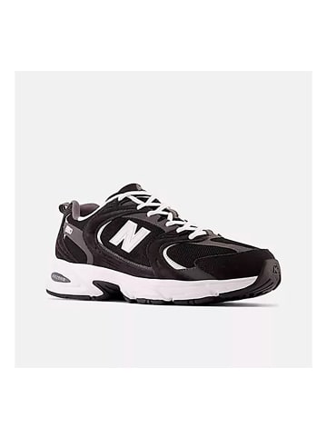 New Balance Sneackers 530 in Schwarz
