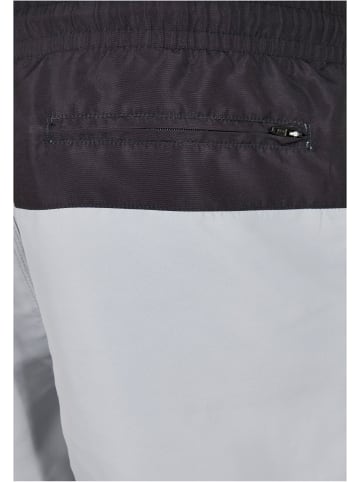 Urban Classics Badeshorts in lightasphalt/black