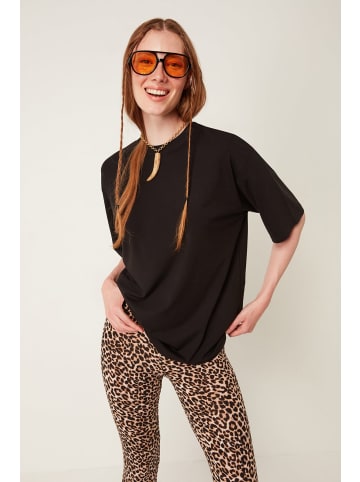 NO MATTER WHAT Shirt in Schwarz