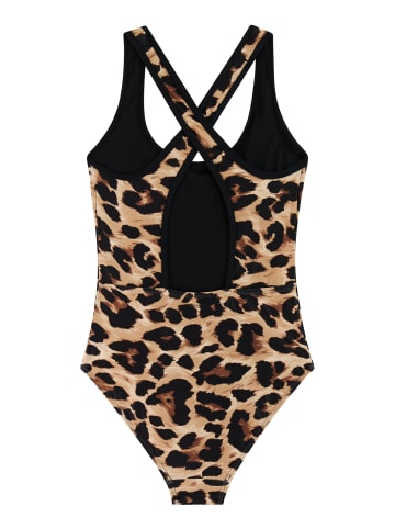 Protest " PRTAdinda JR in Fudgecamel