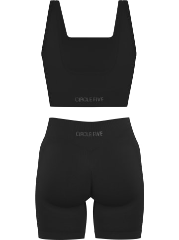 Circle Five Scrunch Shape Set (Push-Up Shorts und Medium Support Sport-BH) in Schwarz