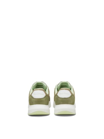 Marc O'Polo Sneaker in oliv