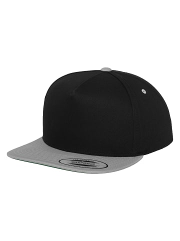  Flexfit  Flexfit 5-Panel in blk/silver