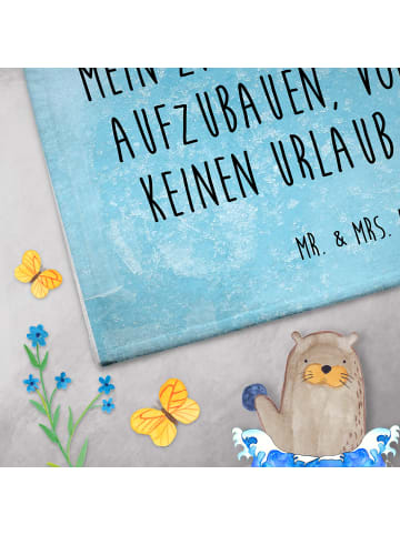 Mr. & Mrs. Panda Frotteehandtuch Pinguin Lagerfeuer mit Spruch in Eisblau