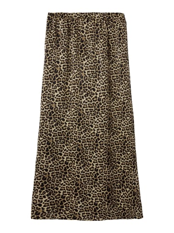 name it Rock in Chocolate Brown