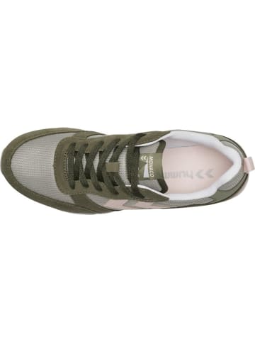 Hummel Sportschuh in Beige