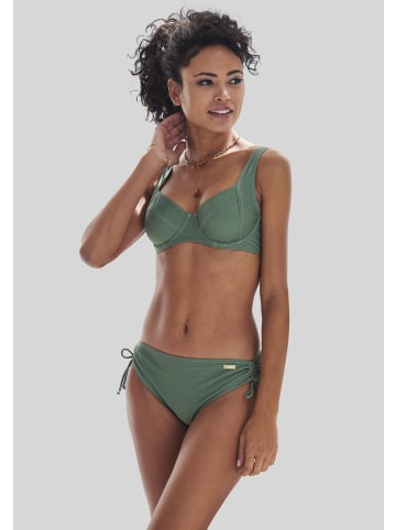 LASCANA Bikini-Hose in oliv