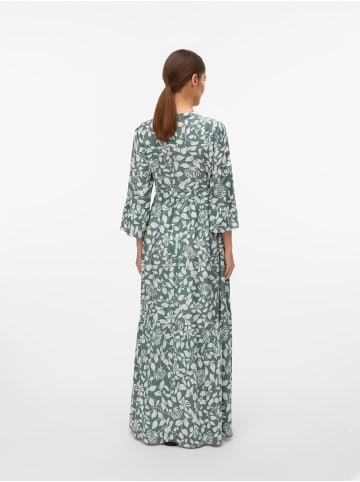 Vero Moda Kleid in Laurel Wreath 1