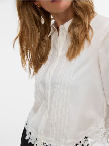 Vero Moda Detail LS Shirt WVN GA in Snow White
