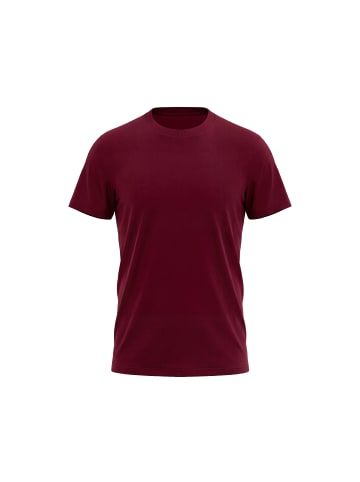 PLUMDALE Men T-Shirt in WINE RED