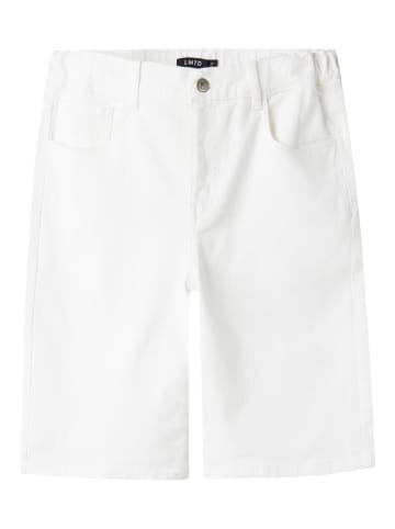 name it Shorts in Bright White