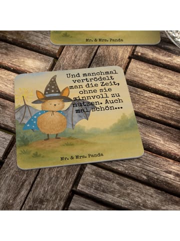 Mr. & Mrs. Panda Bierdeckel Fledermaus Zauberer Design mit Spruch in Weiß