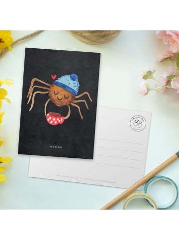 Mr. & Mrs. Panda Postkarte Spinne Agathe Kaffee ohne Spruch in Kreidetafel