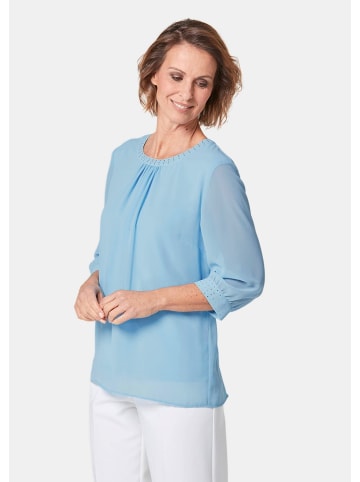 GOLDNER Bluse Bluse aus leichtem Chiffon mit Glitzersteinen in eisblau