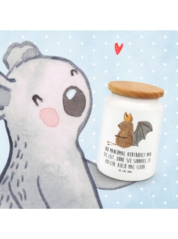 Mr. & Mrs. Panda Snackdose Fledermaus Sitzen mit Spruch in Weiß