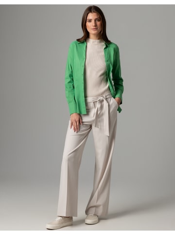 More & More Businessbluse in soft warm green