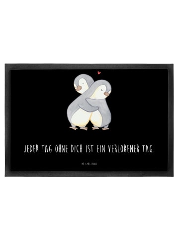 Mr. & Mrs. Panda Eingangsmatte Pinguine Kuscheln mit Spruch in Schwarz