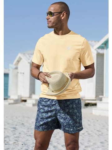 Beach Time T-Shirt in gelb