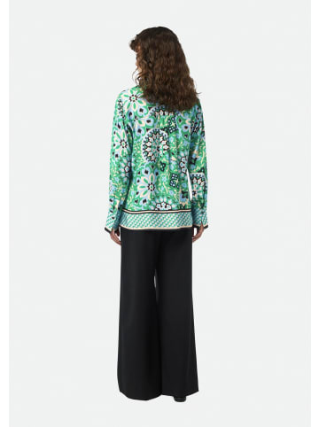 comma Bluse in 76D3_smaragd