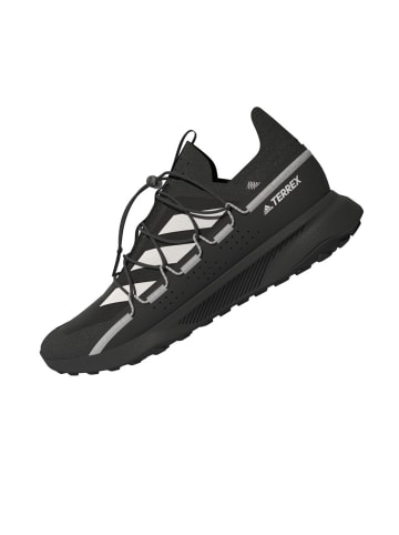 adidas Outdoorschuh Terrex Voyager 21 in cblack/cwhite/gretwo